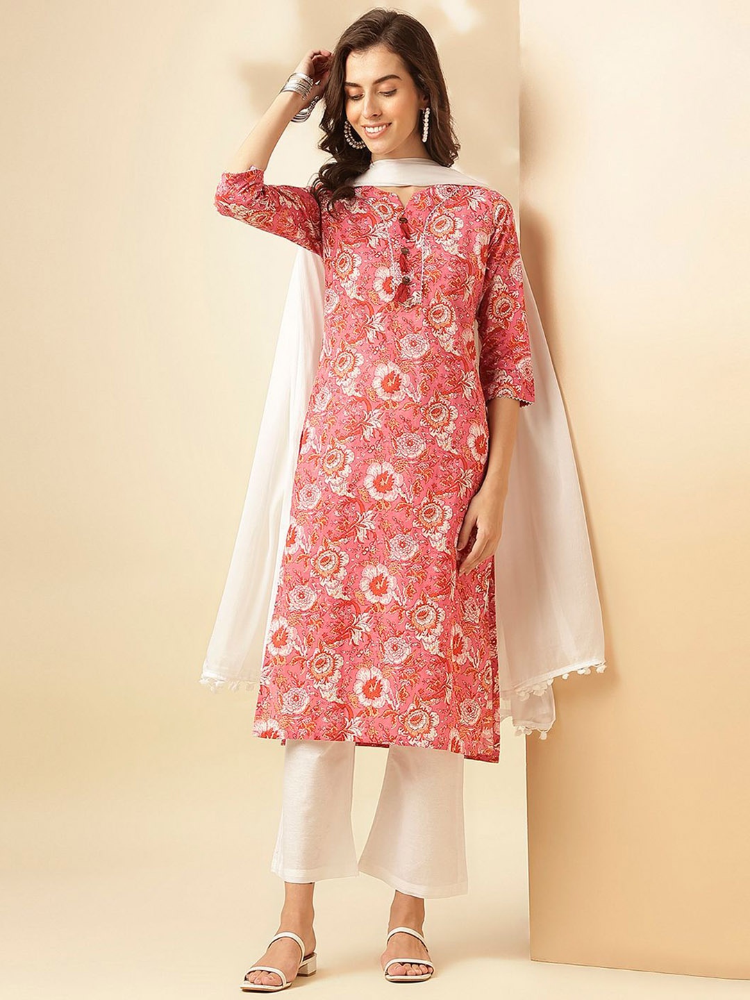 

KALINI Floral Printed Notched Neck Regular Kurta ,Trousers & Dupatta, Pink