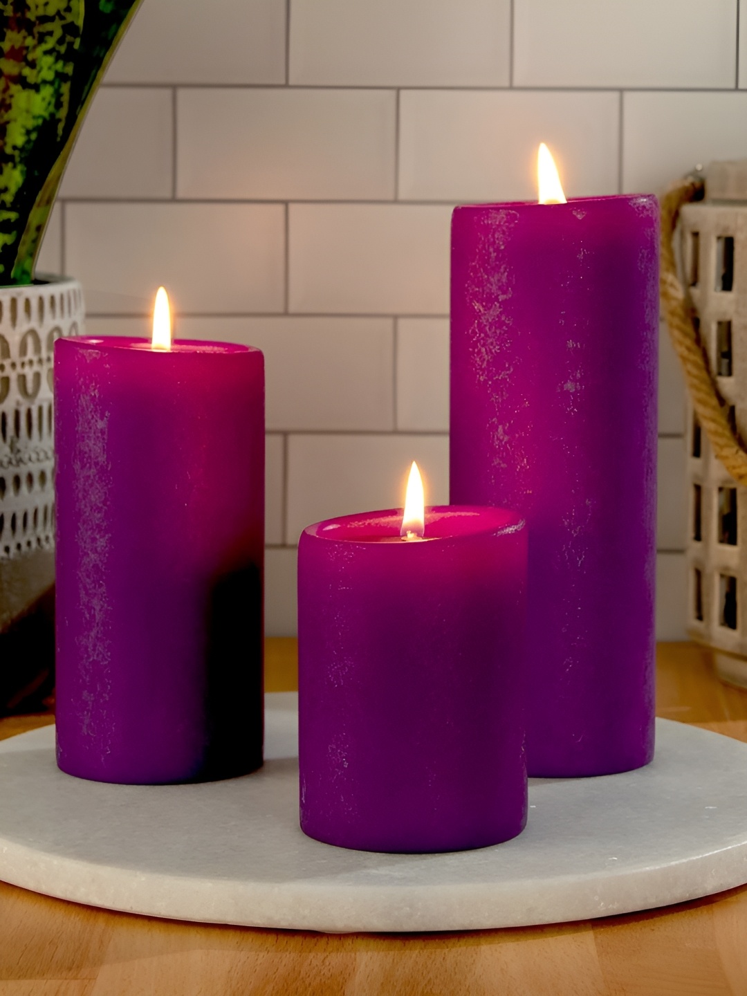 

Aromatic Fables Purple 3 Pieces Lemongrass Scented Pillar Candles