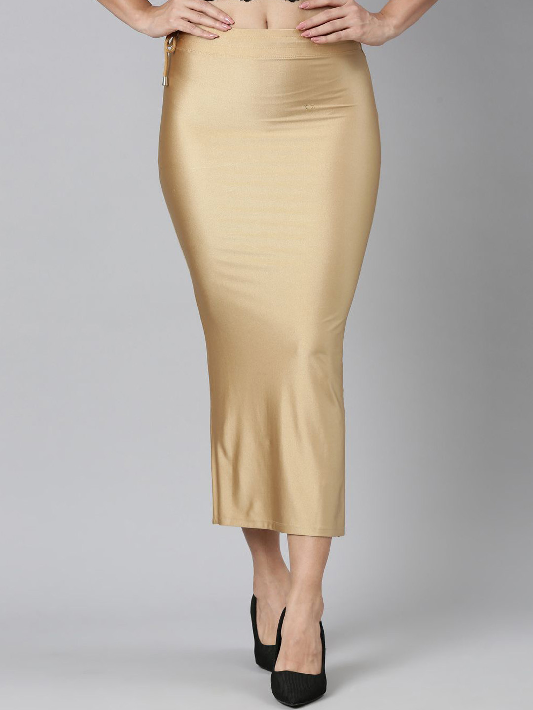 

TWIN BIRDS Women Straight Fit Saree Shapewear, Gold