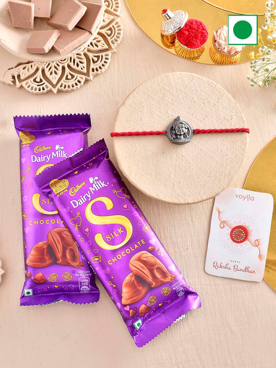 

Voylla Set Of 1 Rakhis With 2 Chocolates, Pink
