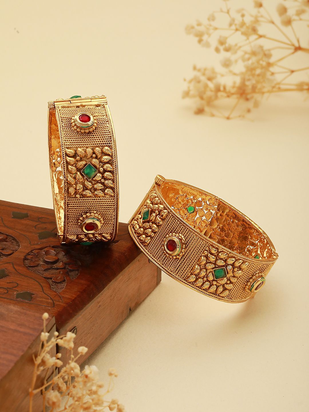 

Saraf RS Jewellery Set Of 2 Gold Plated Kundan Studded Openable Bangles