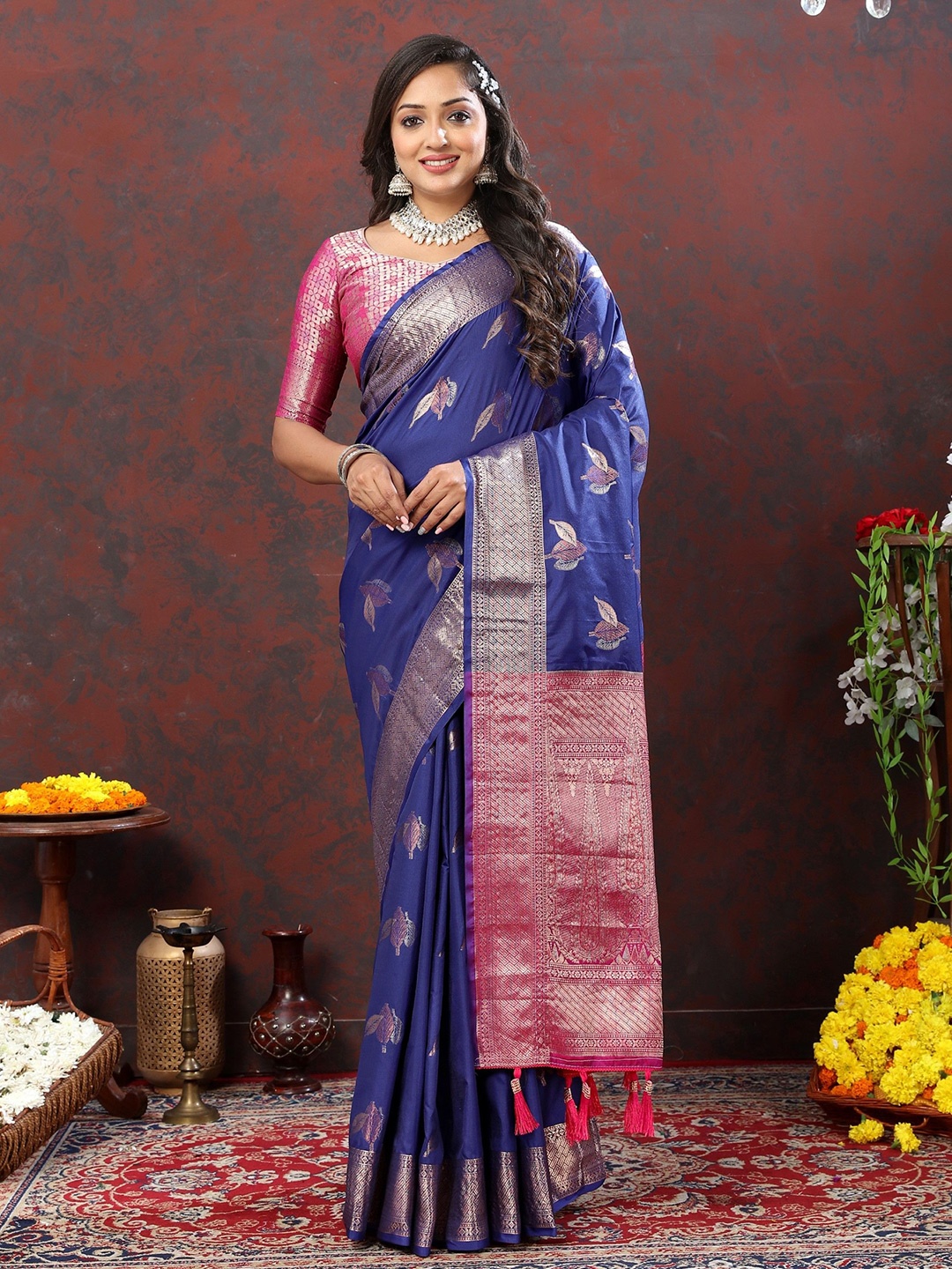 

Chandbaali Woven Design Zari Banarasi Saree, Blue