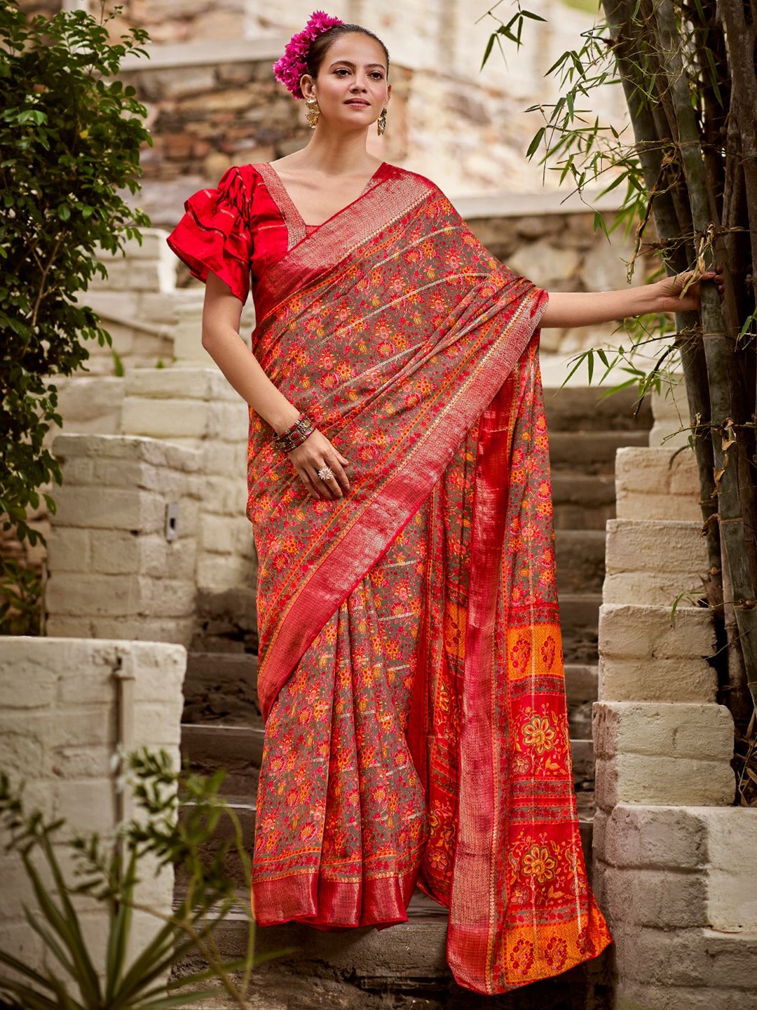 

SANSKAR Batik Zari Silk Cotton Saree, Red