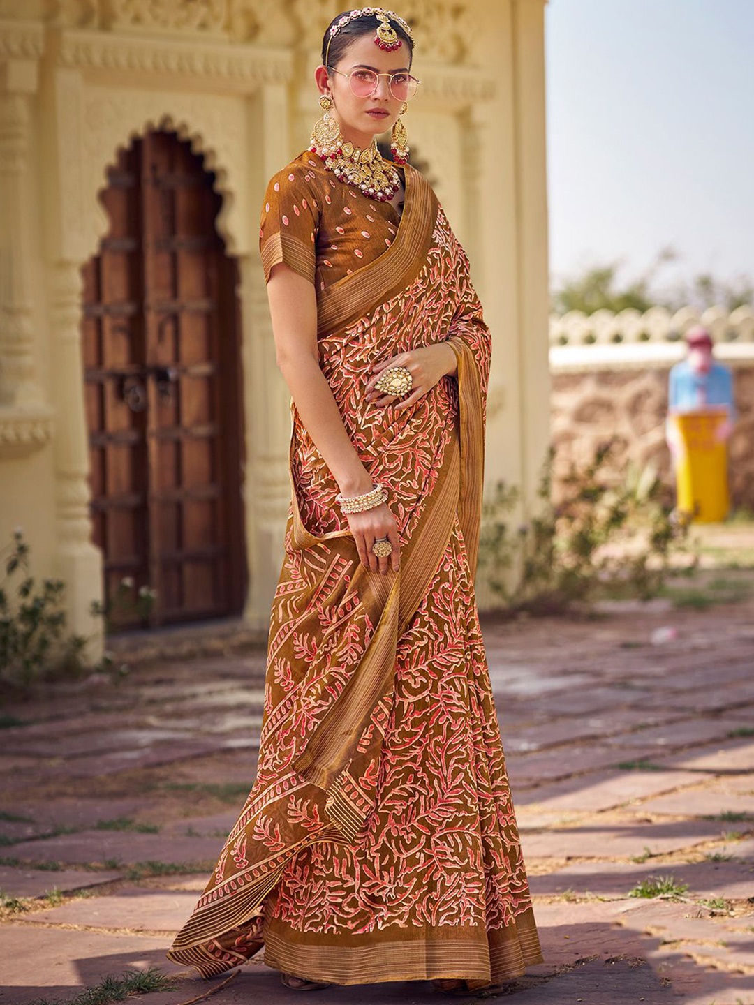 

SANSKAR Floral Zari Silk Cotton Saree, Mustard