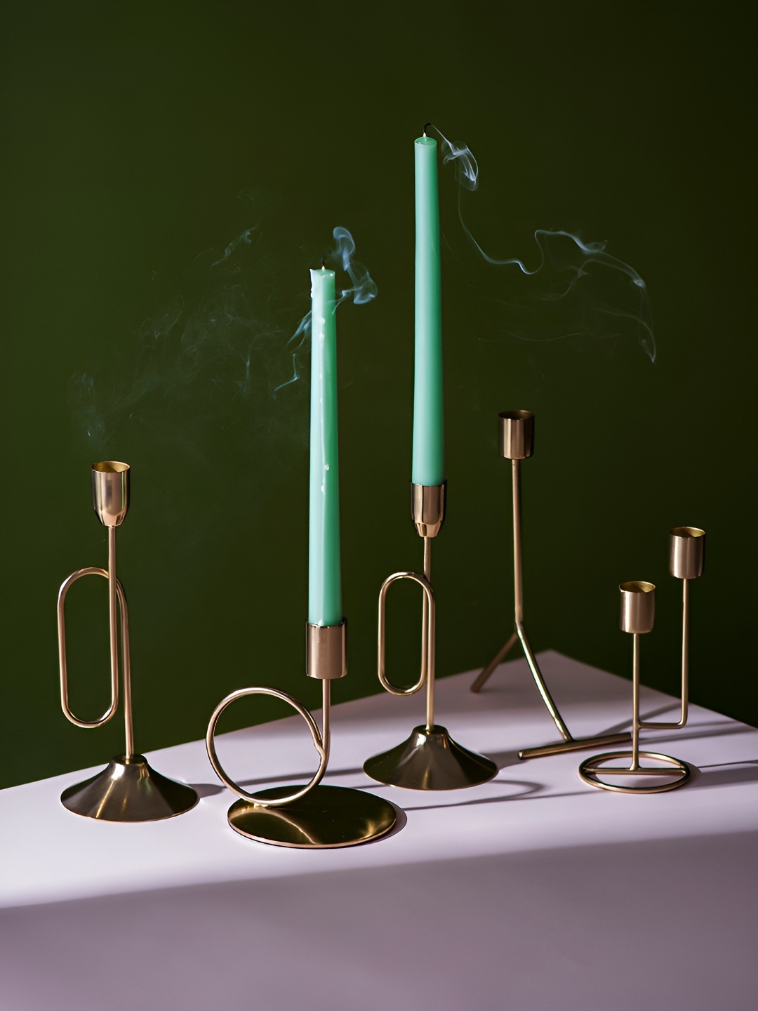 

nestroots Gold-Toned Metal Candle Holder