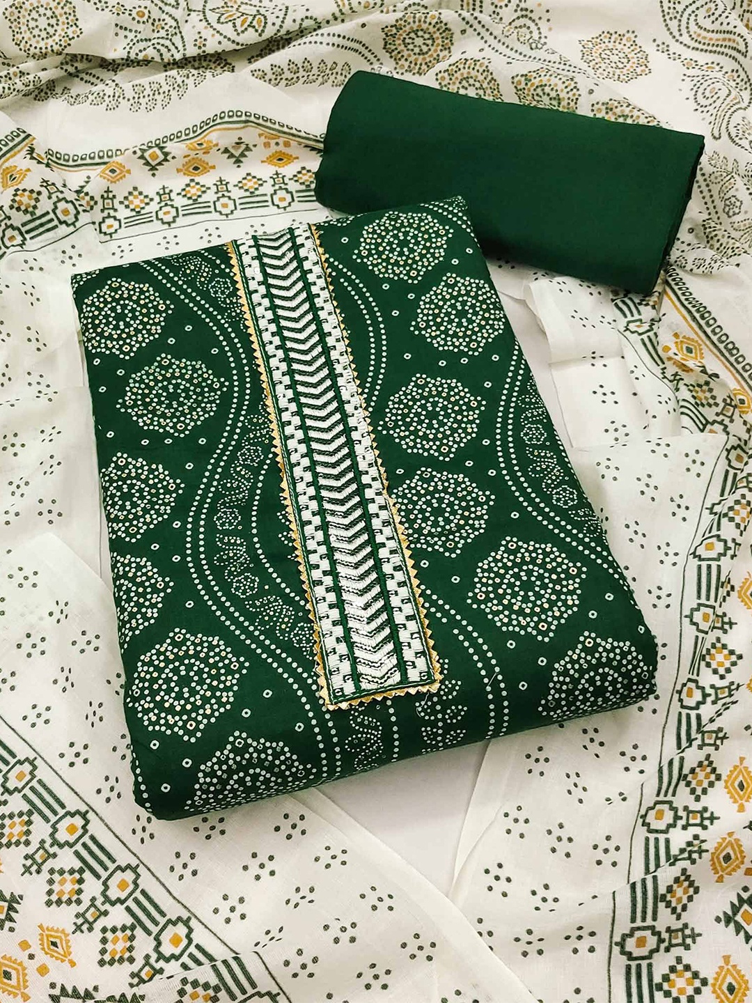 

Peachmode Printed Pure Cotton Unstitched Dress Material, Green