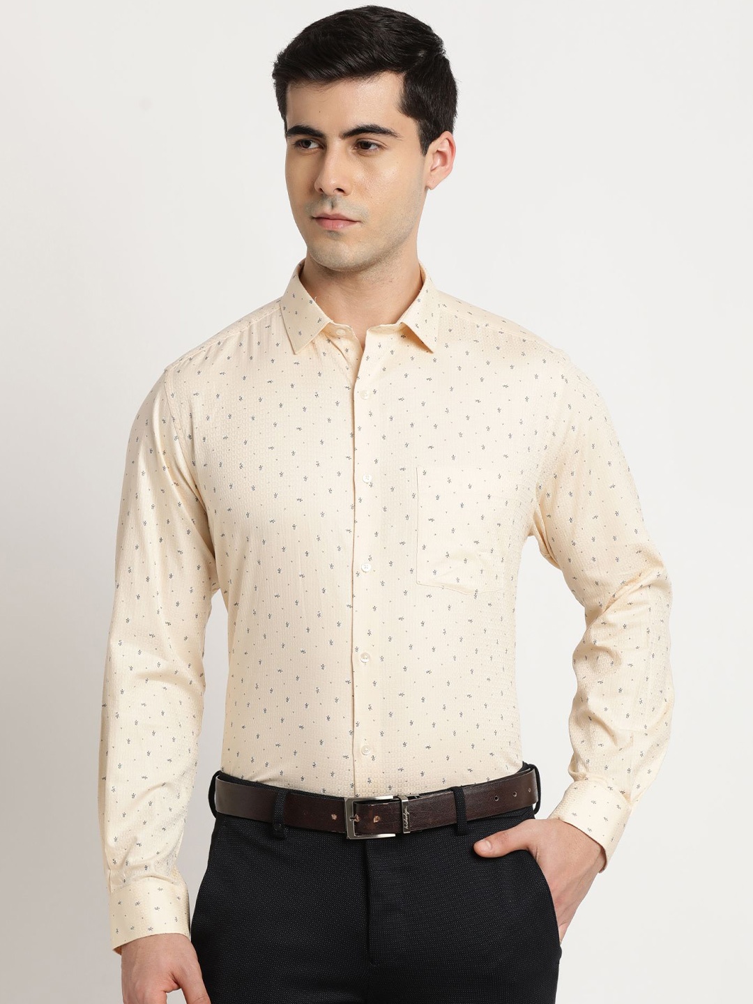 

Turtle Men Abstract Printed Button-Down Collar Formal Shirt, Beige