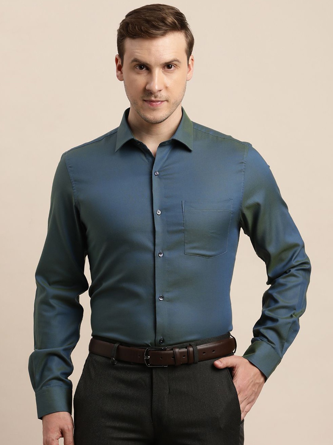 

Turtle Men Solid Spread Collar Formal Shirt, Navy blue