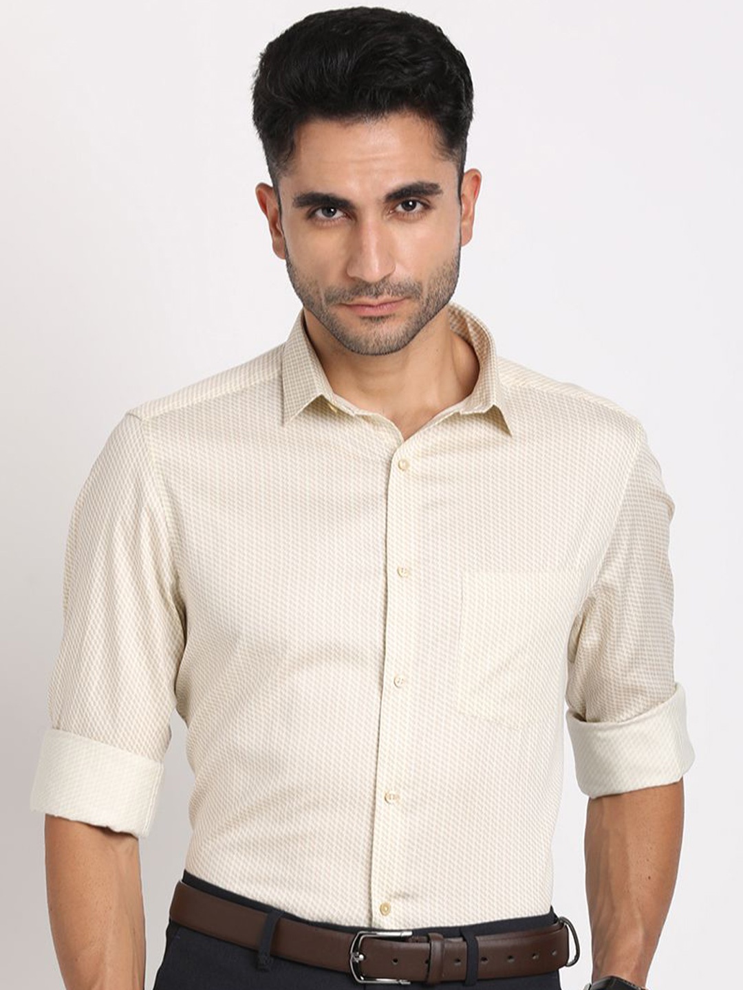 

Turtle Men Solid Spread Collar Pure Cotton Formal Shirt, Beige