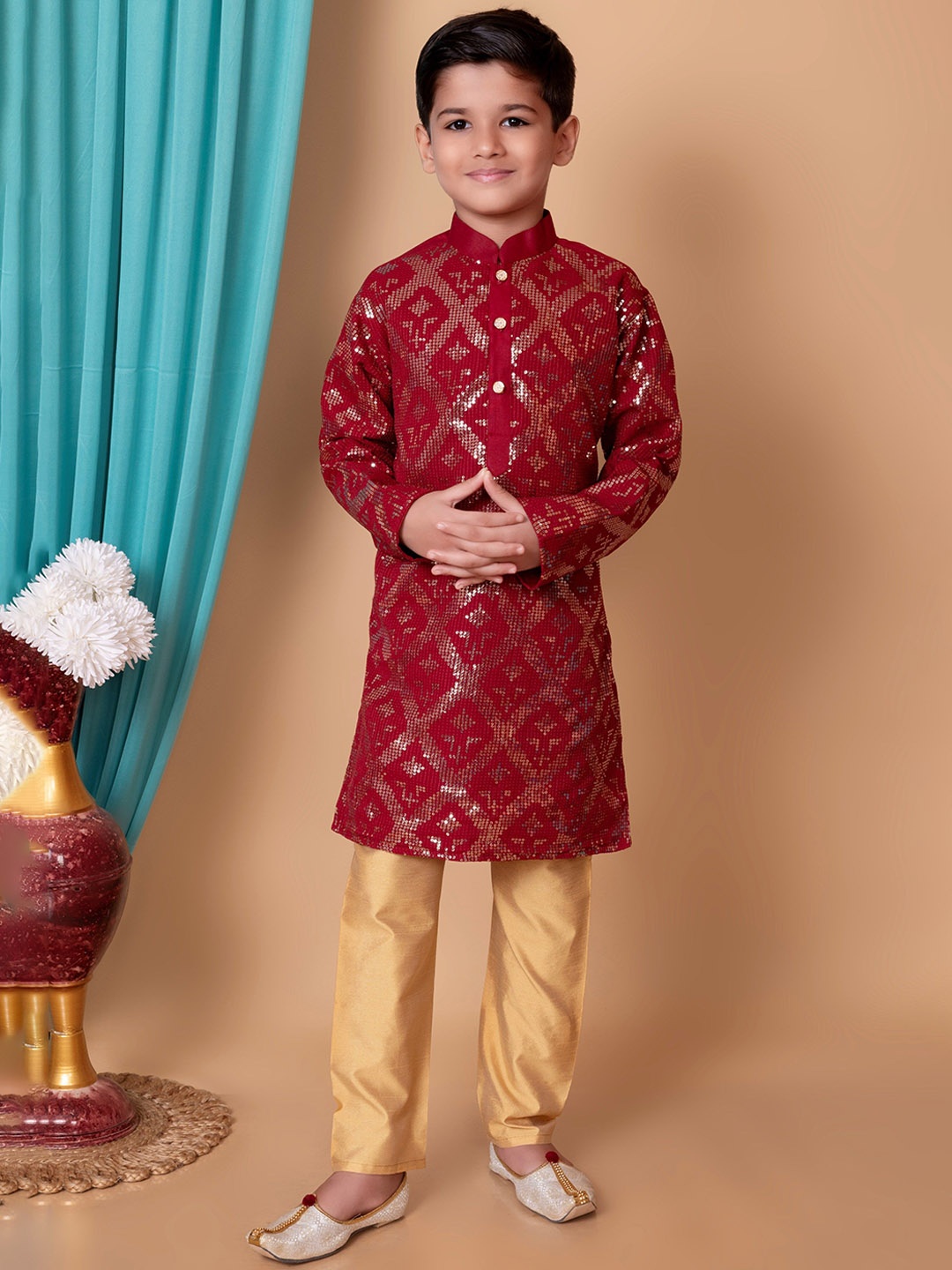 

BAESD Boys Embroidered Mandarin Collar Straight Dupion Silk Kurta with Pyjamas, Maroon