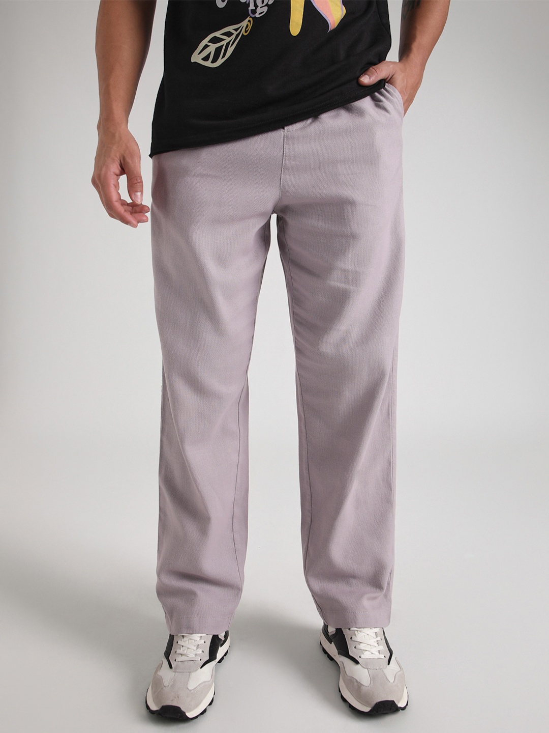 

Banana Club Men Mid-Rise Relaxed Regular Fit Trousers, Lavender