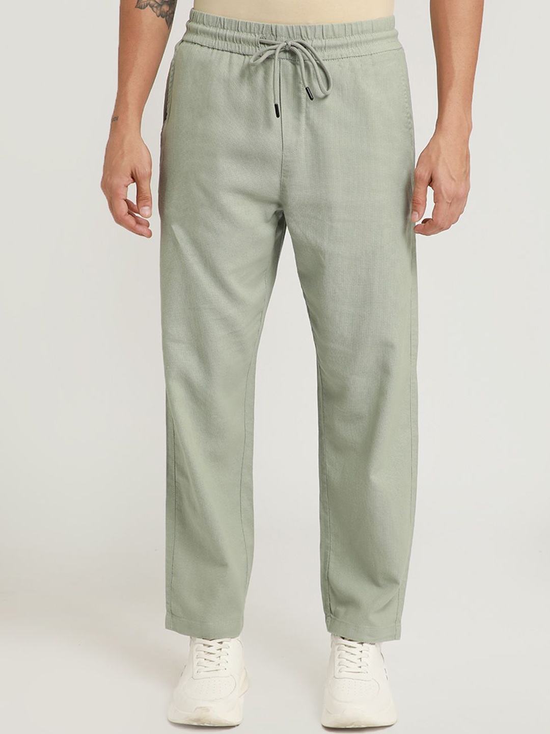 

Banana Club Men Relaxed Trousers, Green