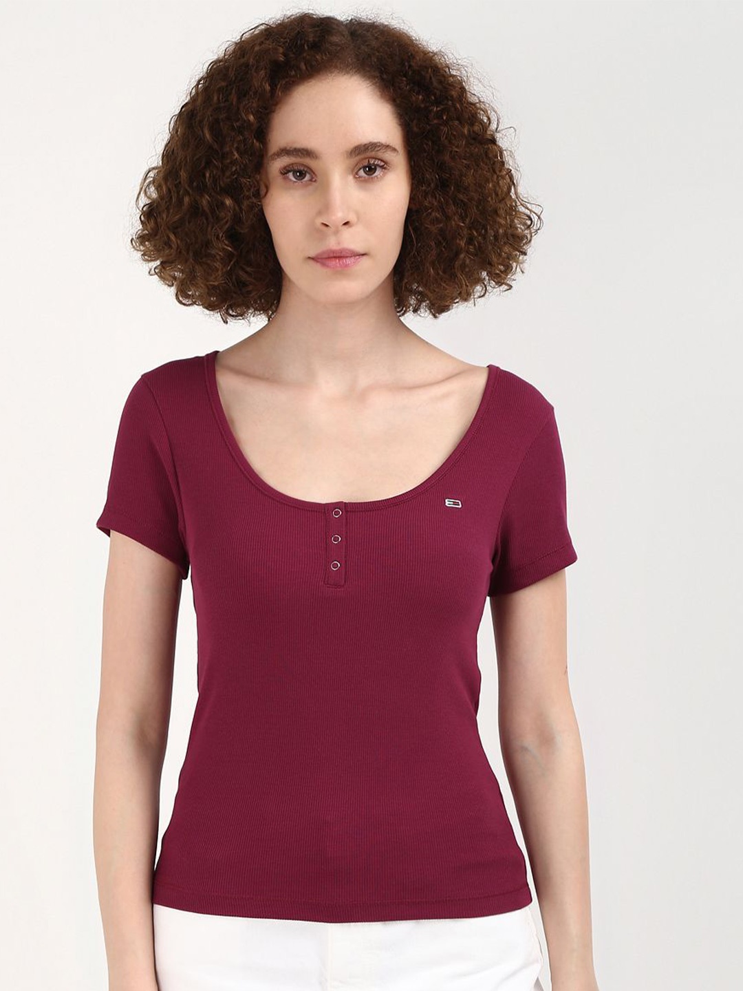 

Tommy Hilfiger Solid Scoop Neck Top, Pink