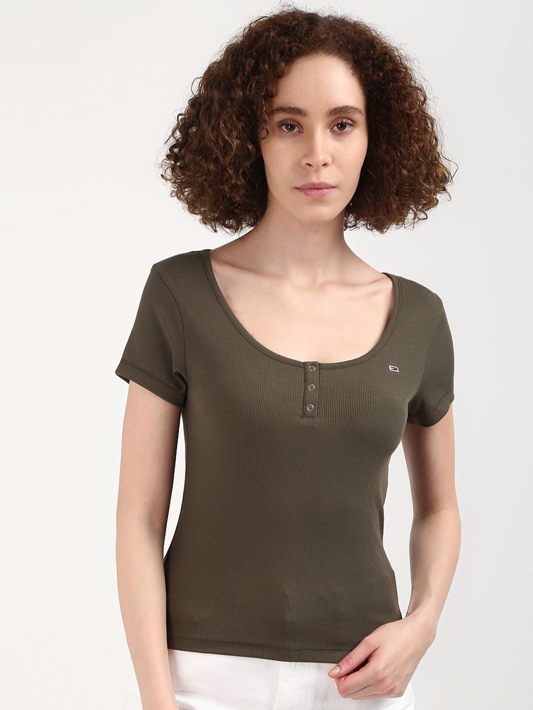 

Tommy Hilfiger Solid Scoop Neck Top, Green