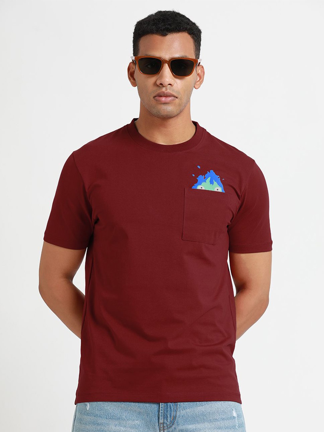 

Banana Club Men Round Neck Solid Pockets T-shirt, Maroon