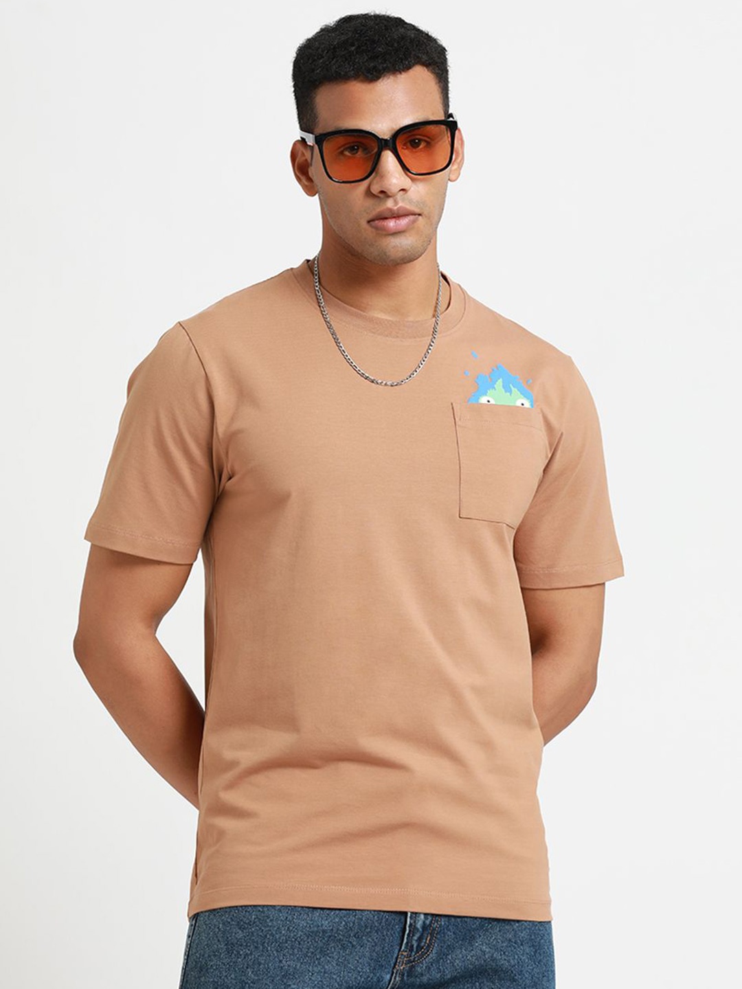 

Banana Club Men Round Neck Solid Pockets T-shirt, Brown