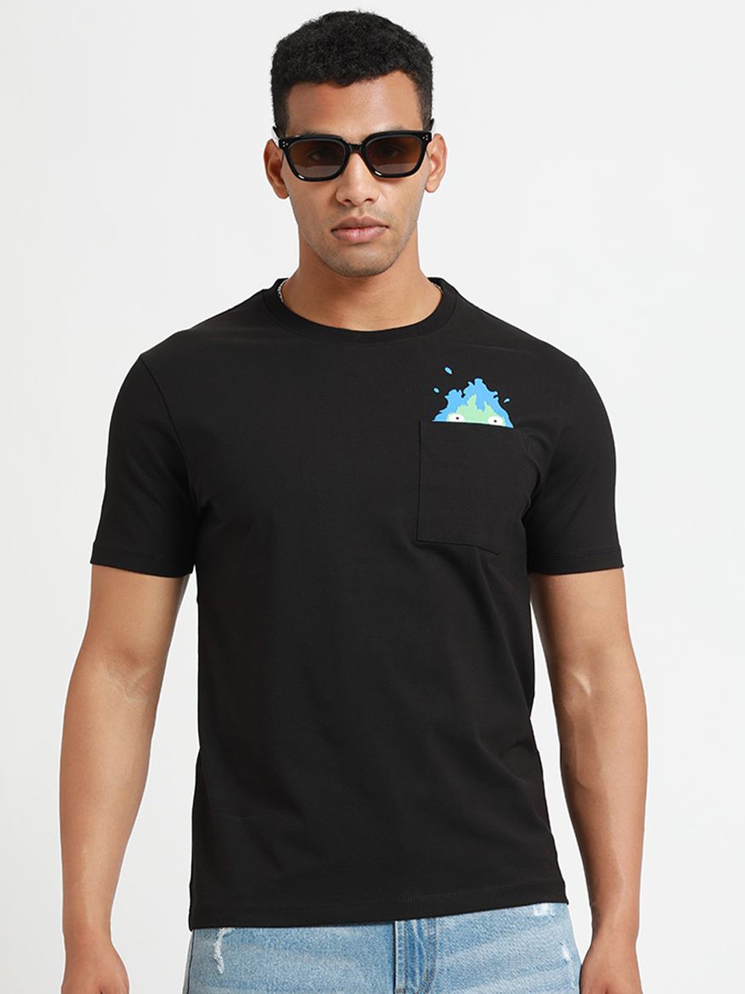 

Banana Club Men Round Neck Solid Pockets T-shirt, Black