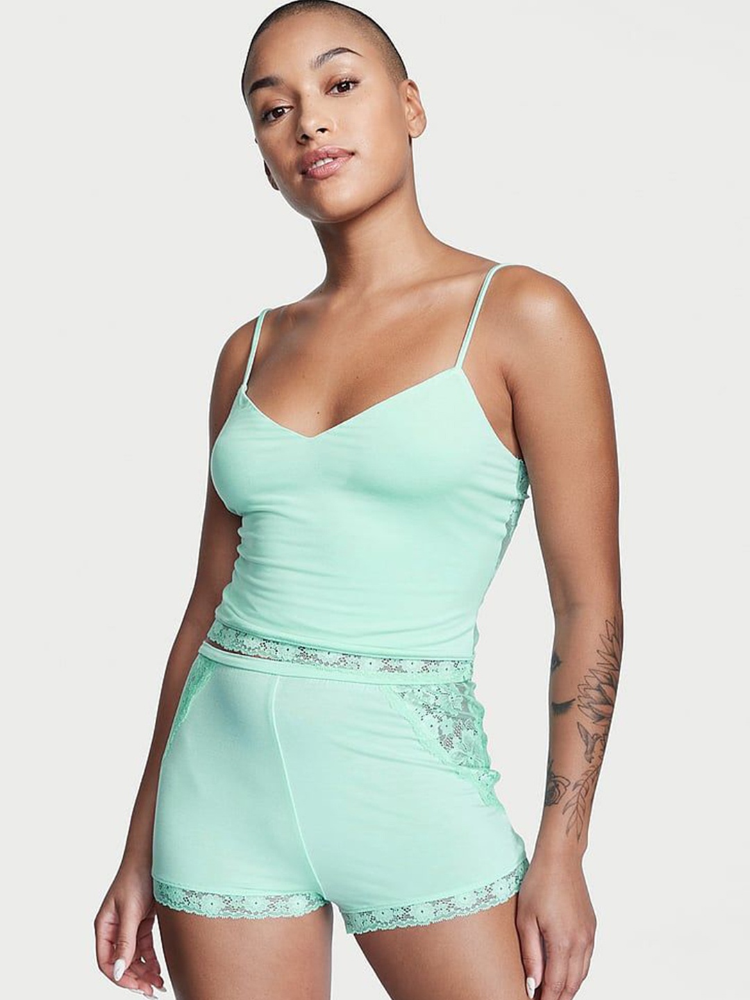 

Victoria's Secret Mid-Rise Non-Padded Lingerie Set 1122031949K6, Green