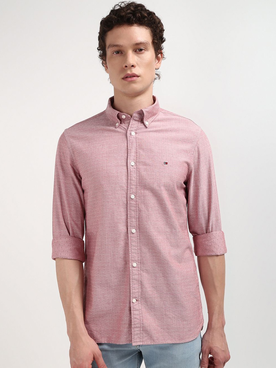 

Tommy Hilfiger Men Slim Fit Opaque Casual Shirt, Red