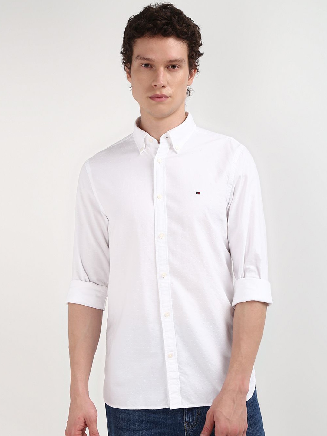 

Tommy Hilfiger Men Solid Button-Down Collar Casual Shirt, White