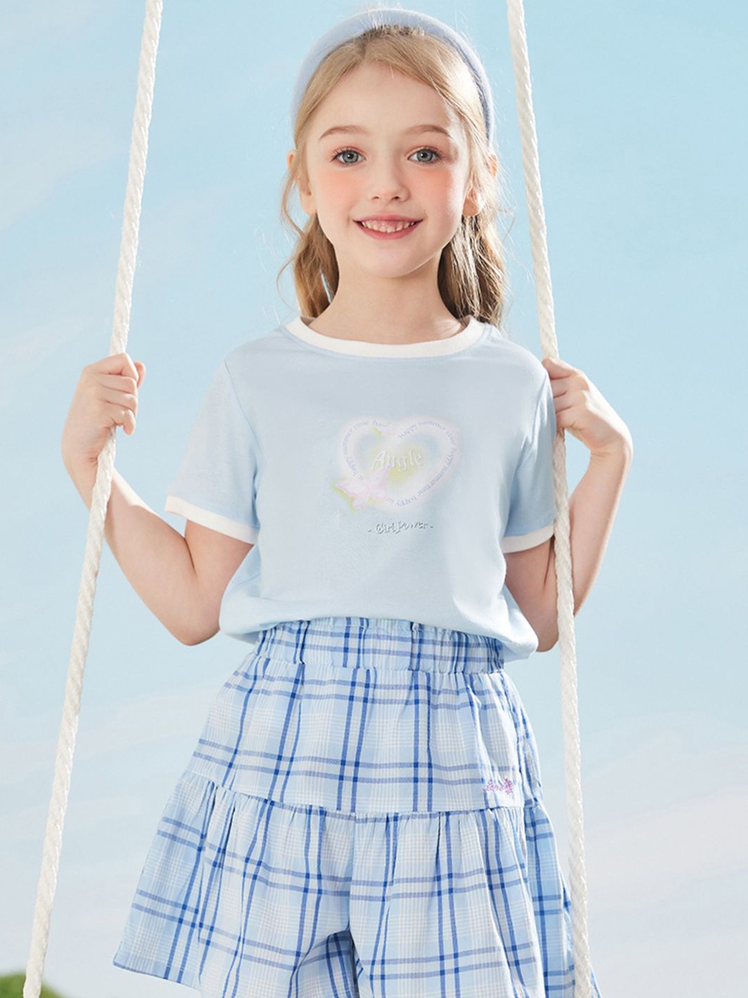 

INCLUD Girls Checked Regular Fit High-Rise Flared Shorts, Blue