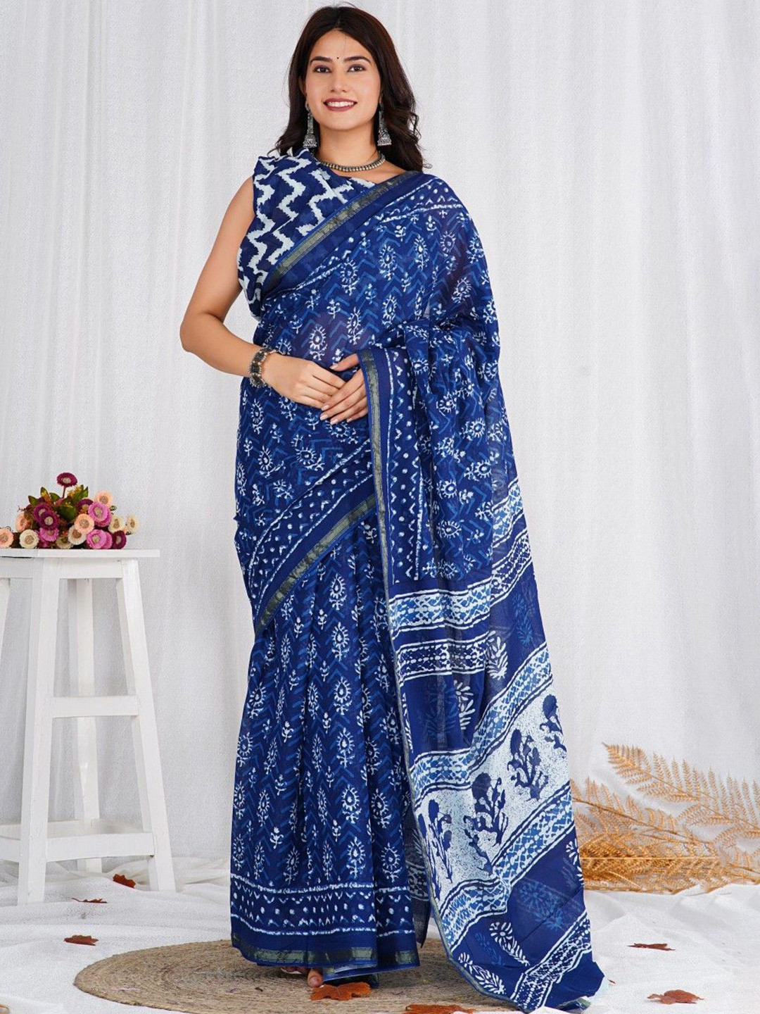 

Shivanya Handicrafts Ethnic Motifs Zari Pure Cotton Block Print Saree, Blue