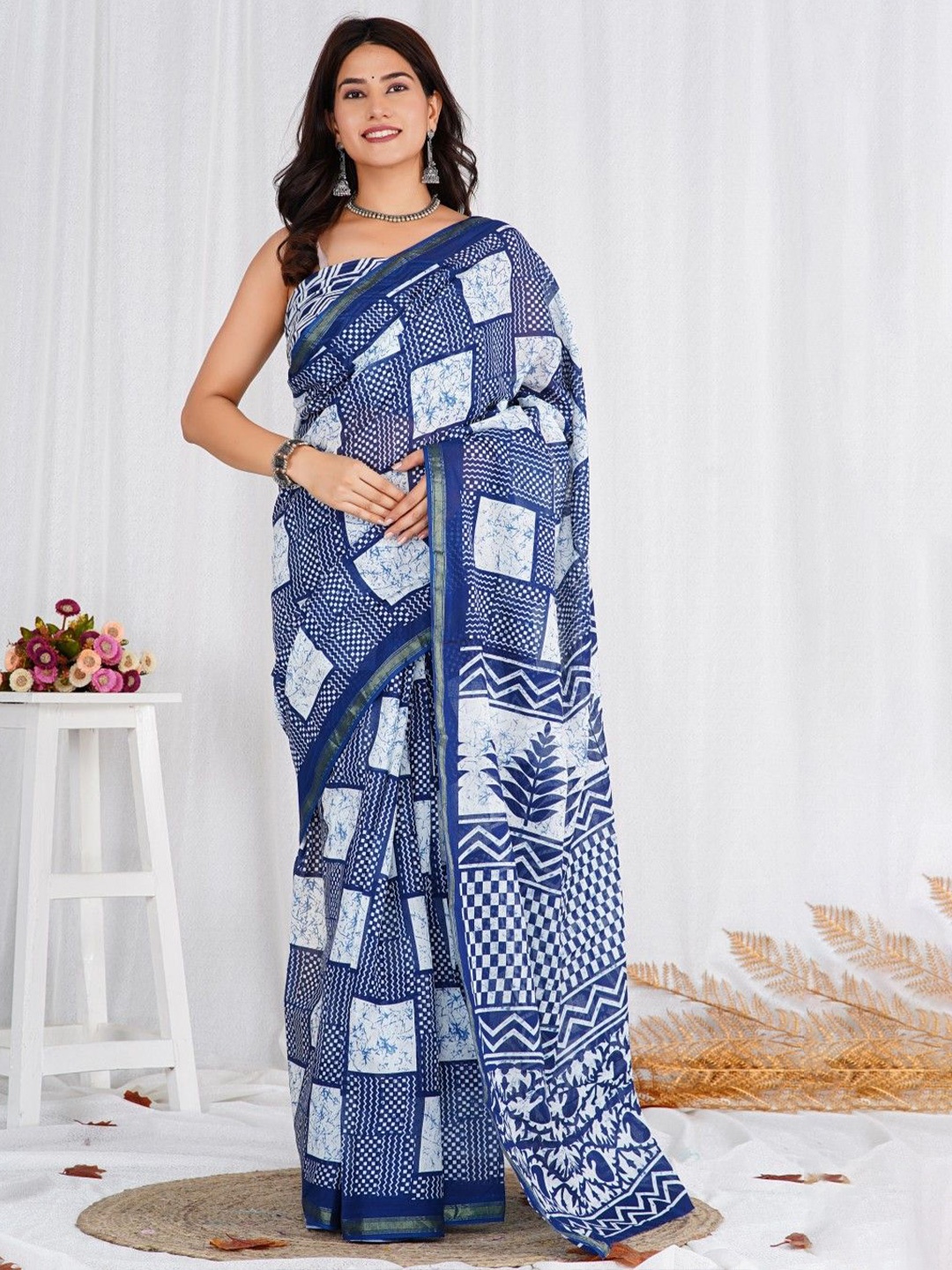 

Shivanya Handicrafts Zari Pure Cotton Block Print Saree, Blue