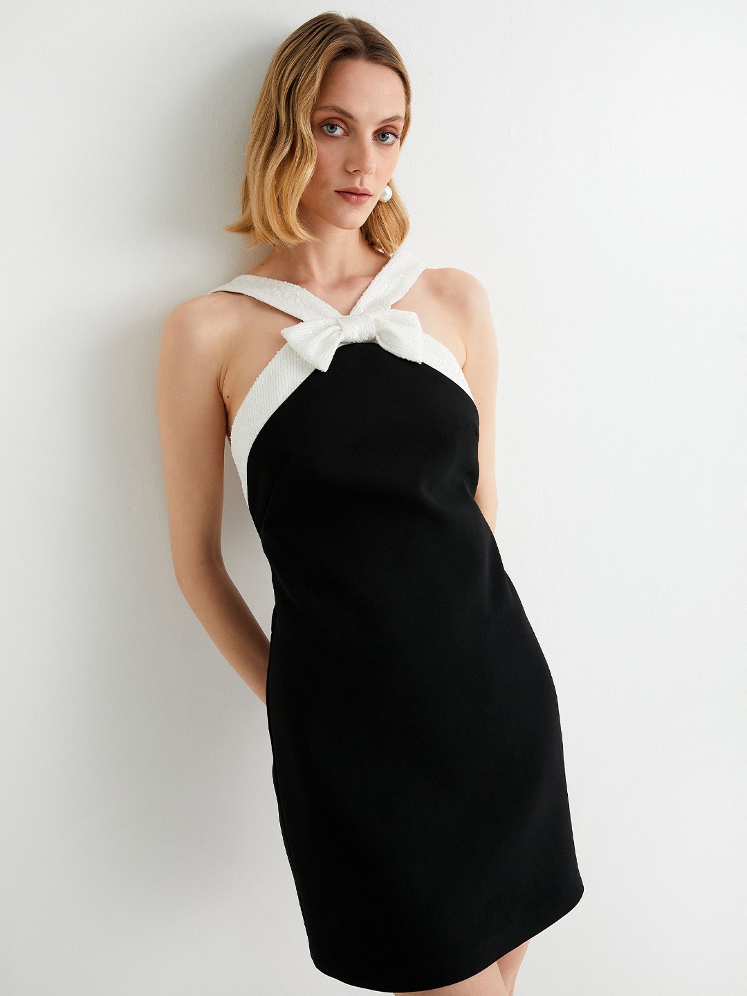 

Koton Women Halter Neck Sheath Dress, Black