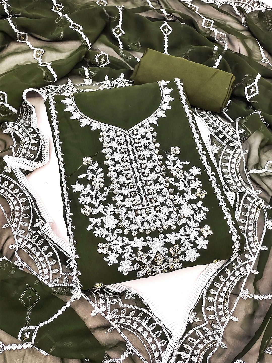 

KALINI Floral Embroidered Sequinned Unstitched Dress Material, Green
