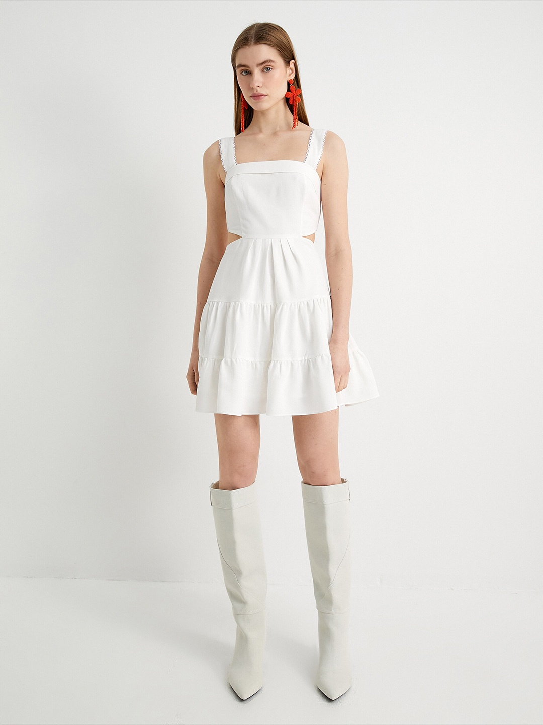 

Koton Linen Shoulder Straps Cut-Out Fit & Flare Dress, White