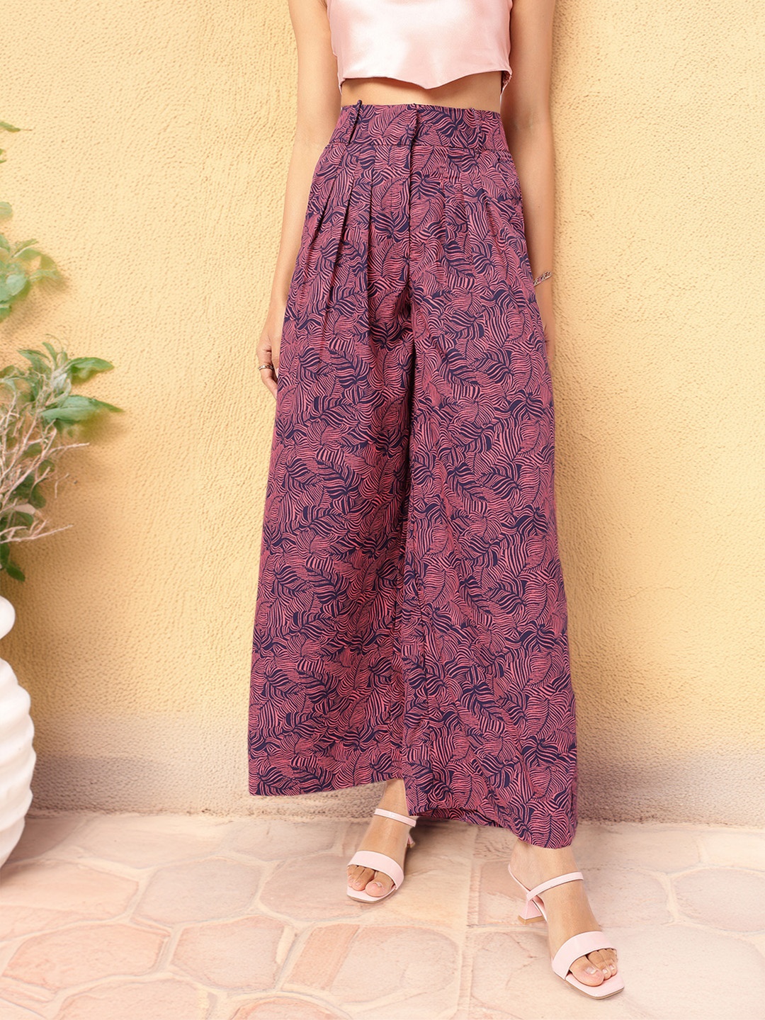 

DressBerry Women Printed High-Rise Pleated Trousers, Coral