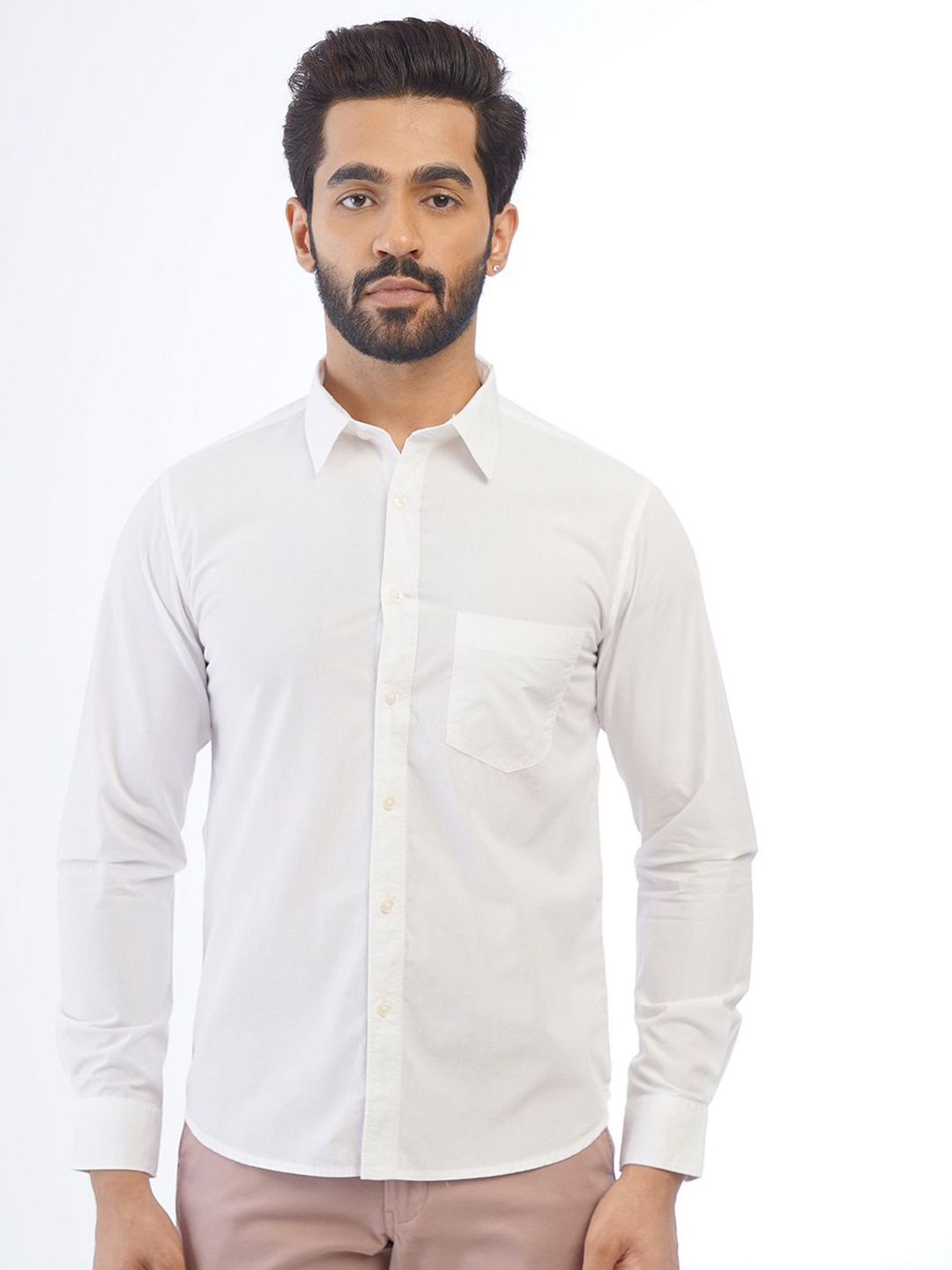 

Greenfibre Men Solid Spread Collar Pocket Cotton Slim Fit Casual Shirt, White