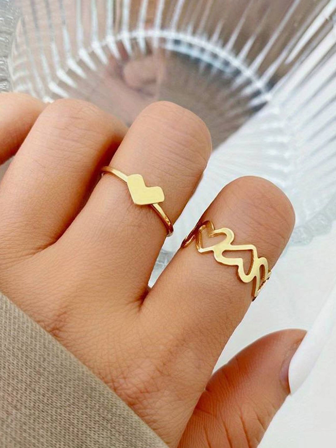 

Jewels Galaxy Set Of 2 Gold-Plated Finger Rings