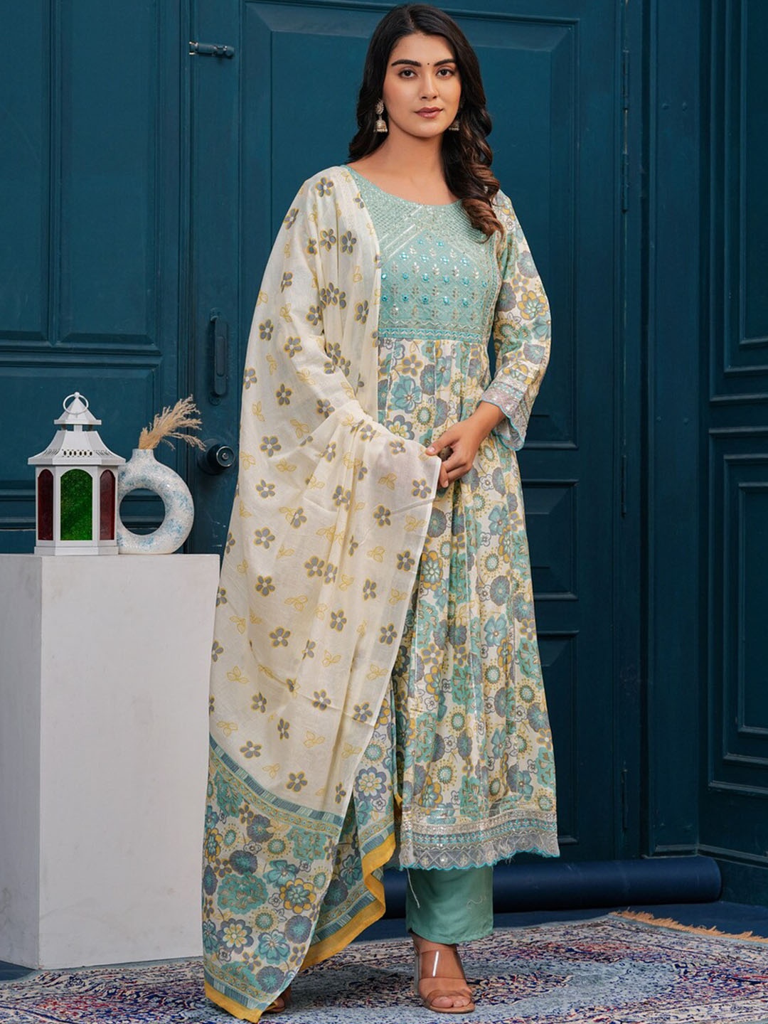 

TOULIN Floral Embroidered Regular Pure Cotton Kurta with Trousers & With Dupatta, Sea green