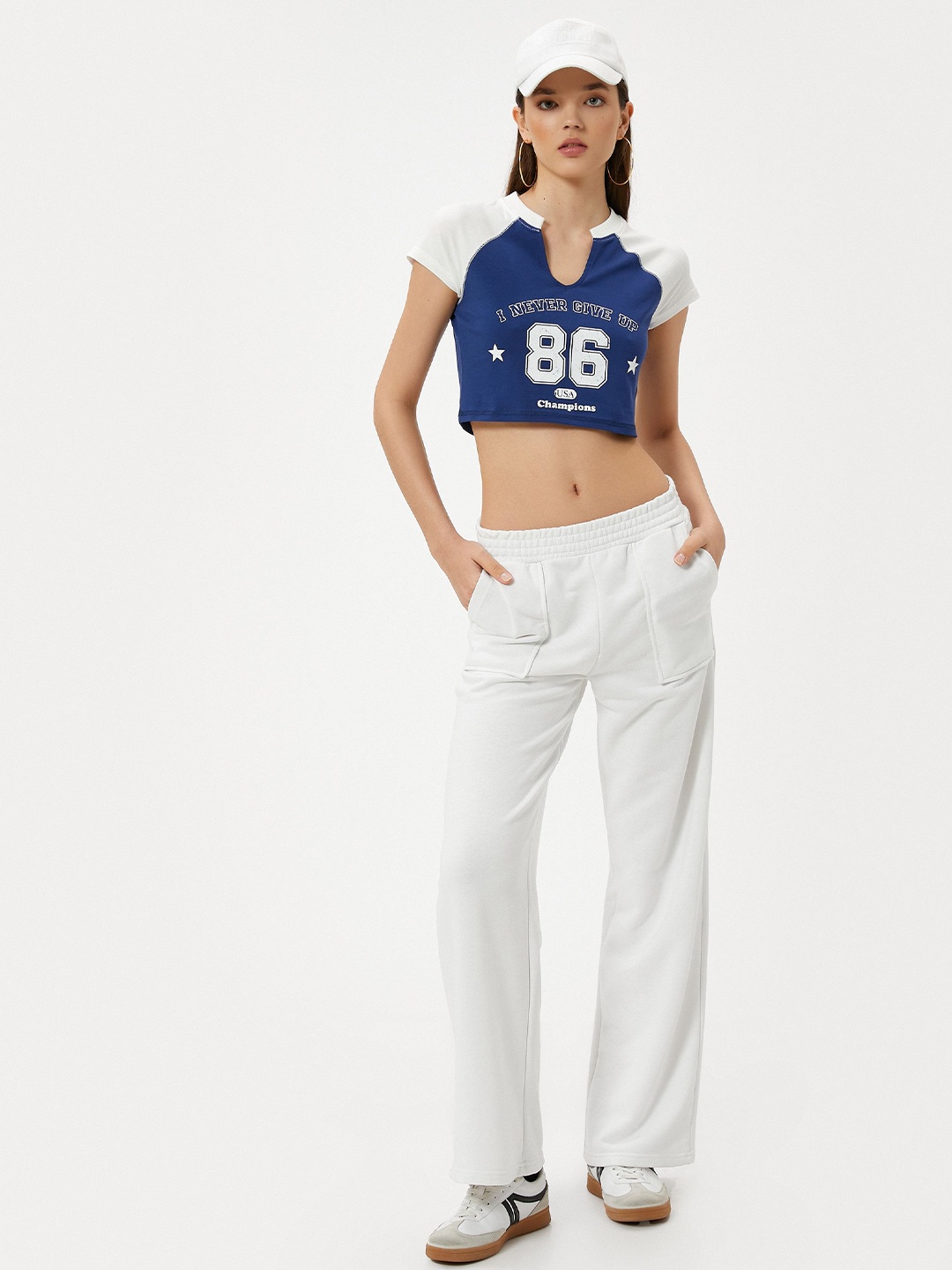 

Koton Women Typography Printed Round Neck Crop Top, Navy blue