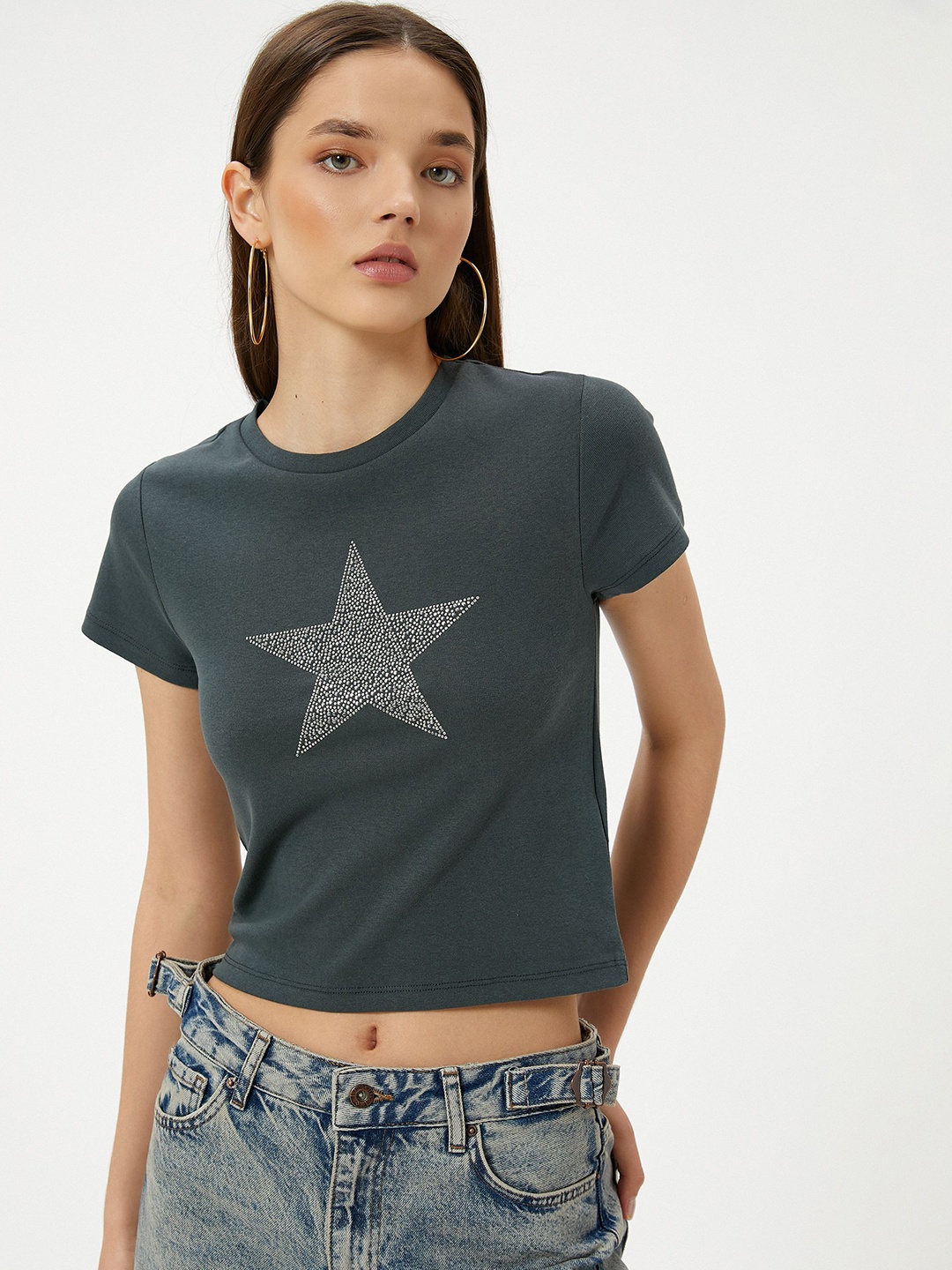 

Koton Women Geometric Embellished Round Neck T-shirt, Grey