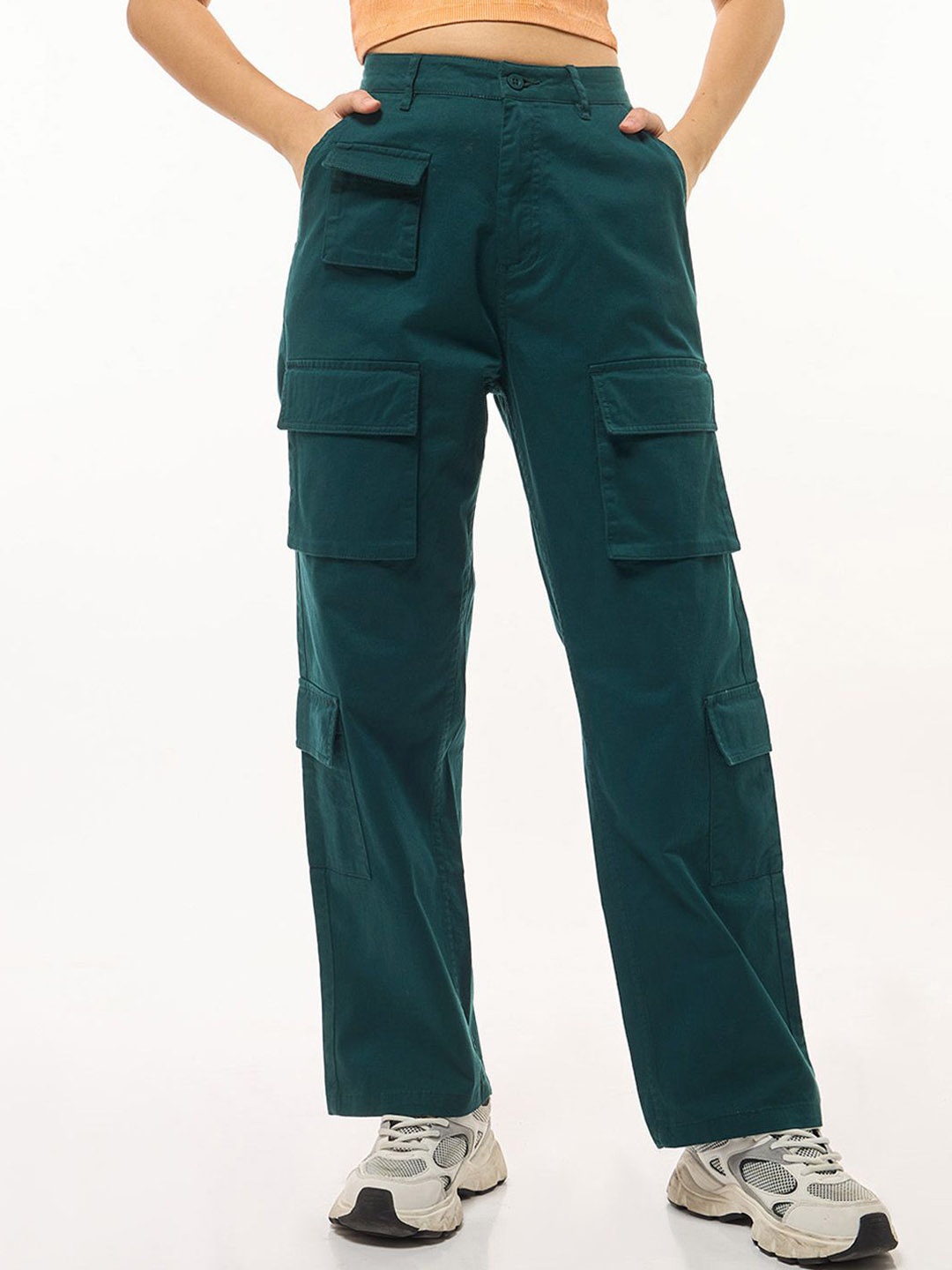 

Bewakoof Women Baggy Oversized Cargo Pants, Green