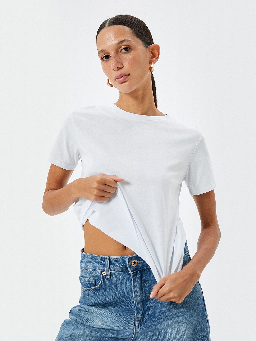 

Koton Women Round Neck Solid Pure Cotton T-shirt, White