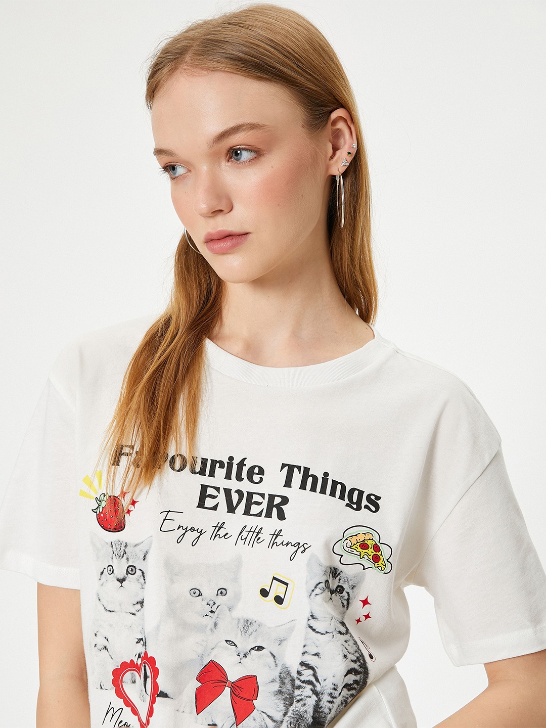 

Koton Women Graphic Printed Round Neck Pure Cotton T-shirt, White