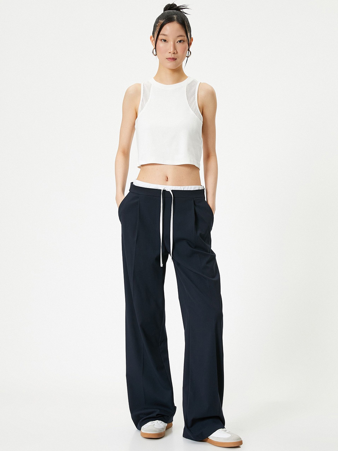 

Koton Cotton Round Neck Sleeveless Crop Top, White