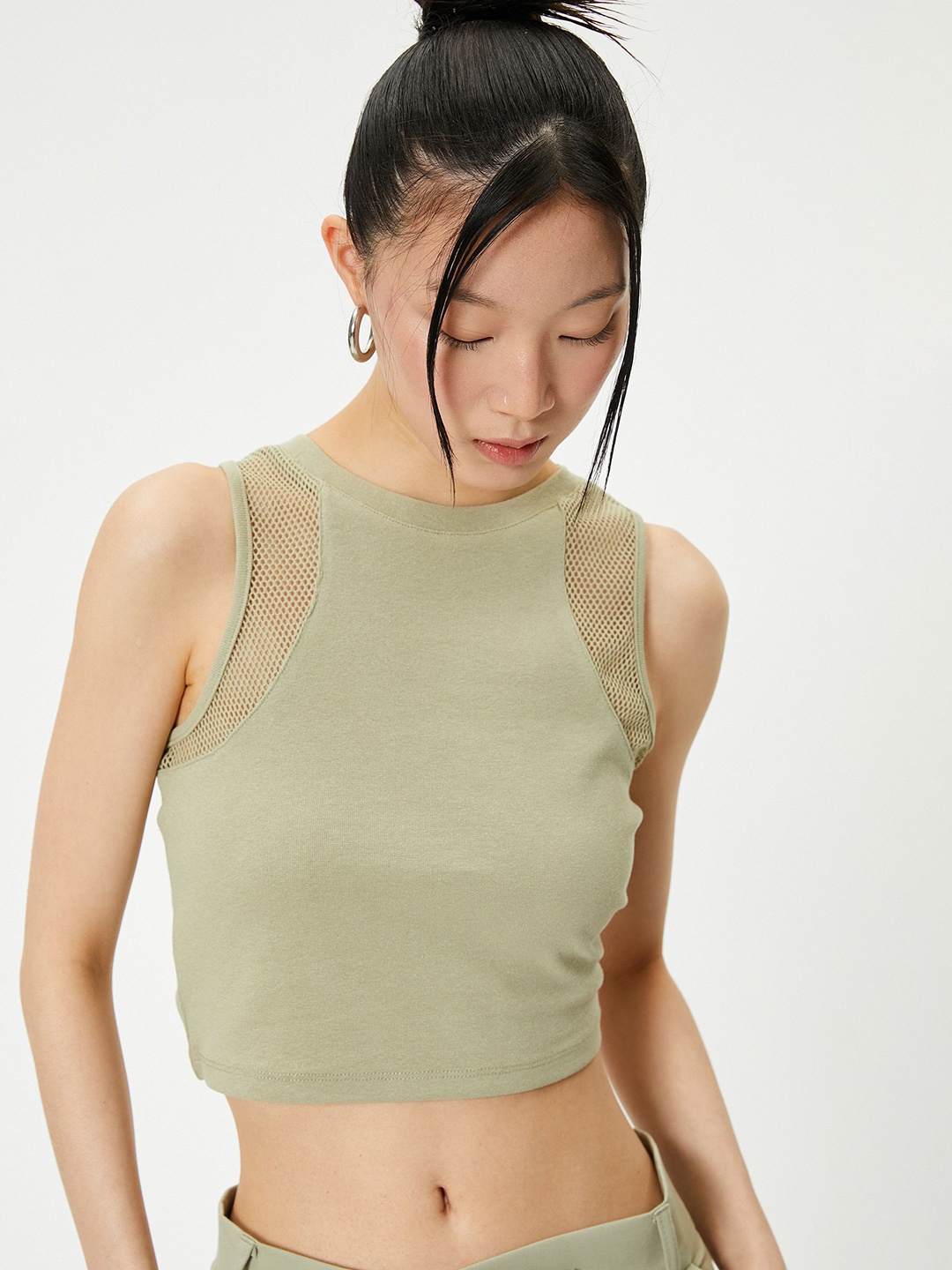 

Koton Solid Sleeveless Round Neck Cotton Crop Top, Khaki