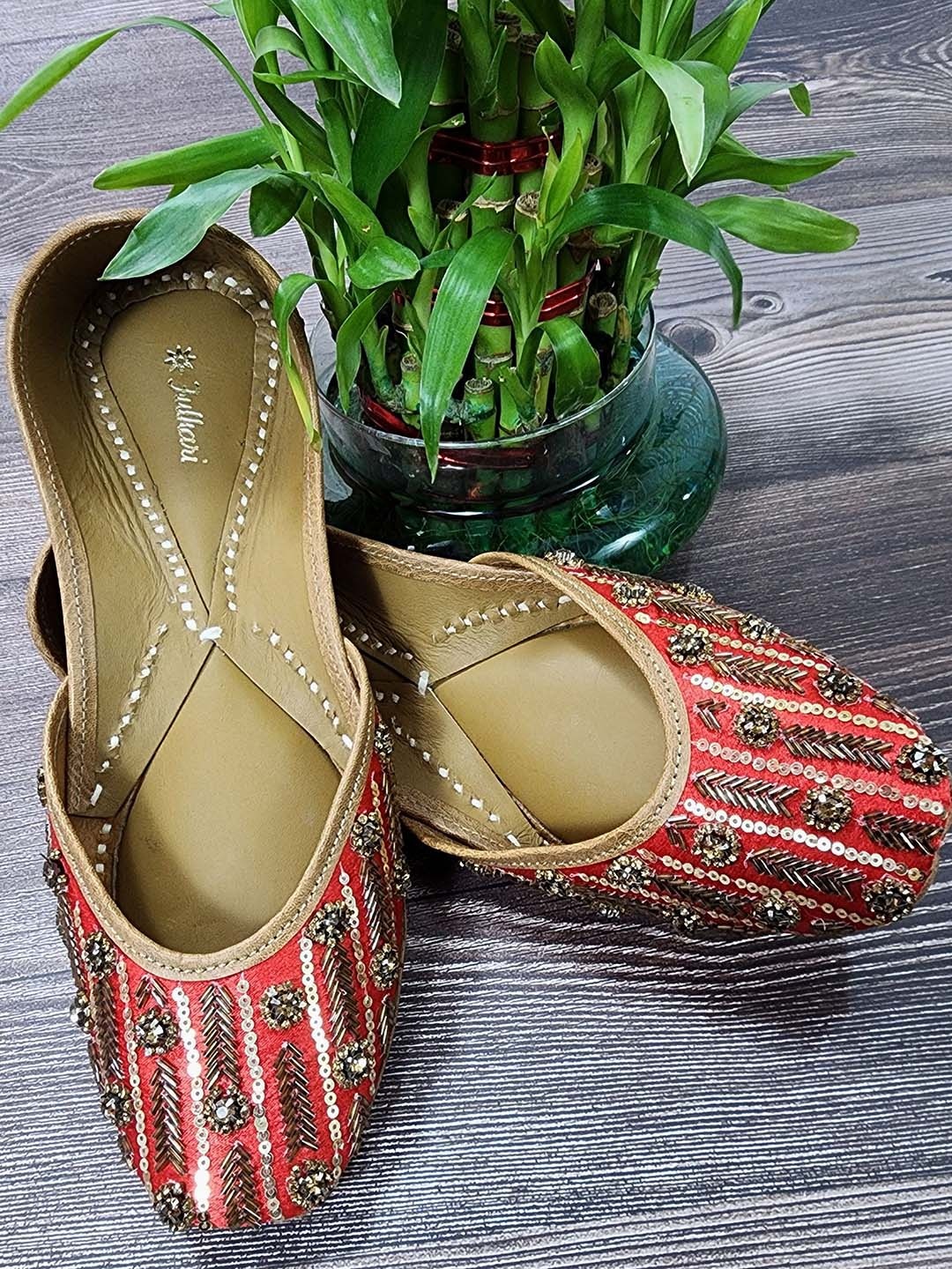 

Fulkari Women Embellished Ethnic Leather Mojaris, Red