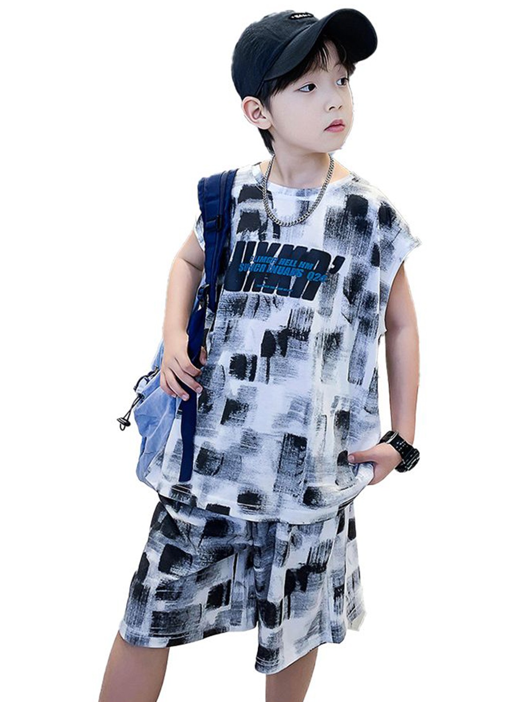 

StyleCast x Revolte Boys Printed T-shirt with Shorts, Black