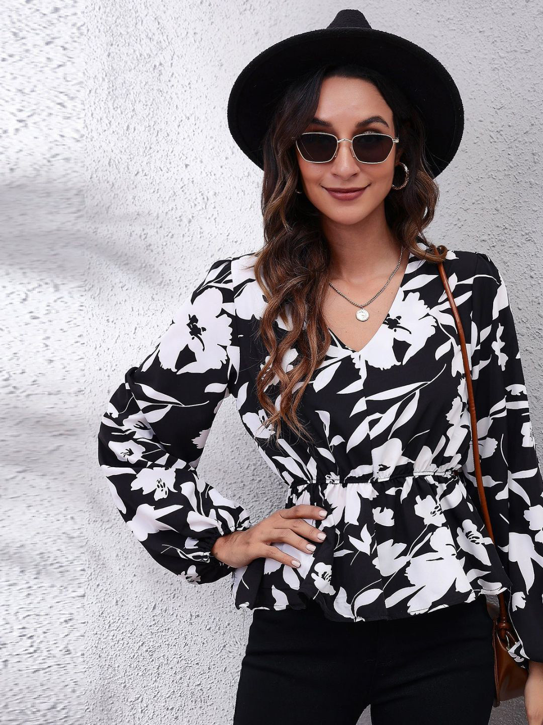 

4WRD by Dressberry Print Wrap Top, Black