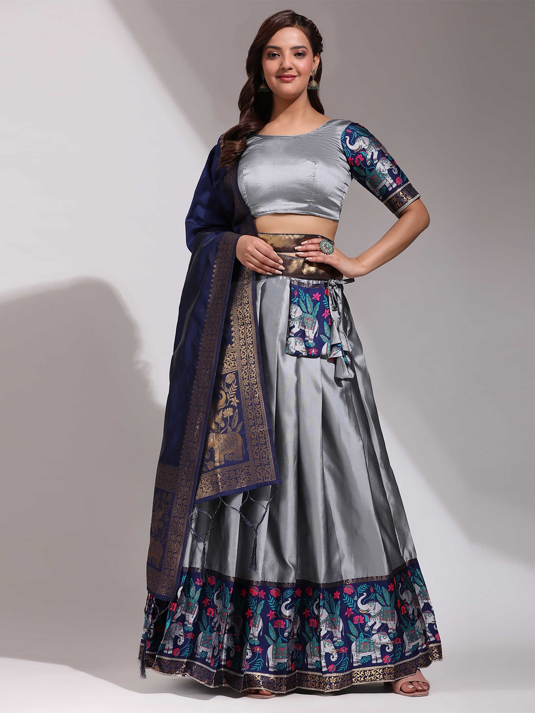 

Fabcartz Semi-Stitched Lehenga & Unstitched Blouse With Dupatta, Grey