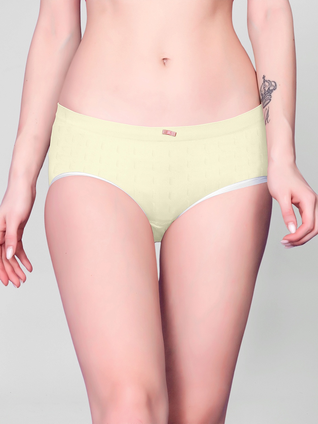 

Spiaty Seamless Hipster Briefs GP112_Y, Yellow