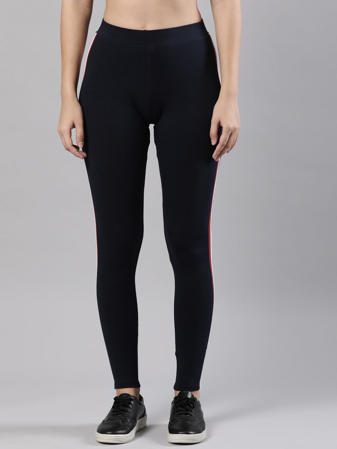 

Femmora Women Relaxed-Fit Cotton Mid-Rise Track Pants, Navy blue