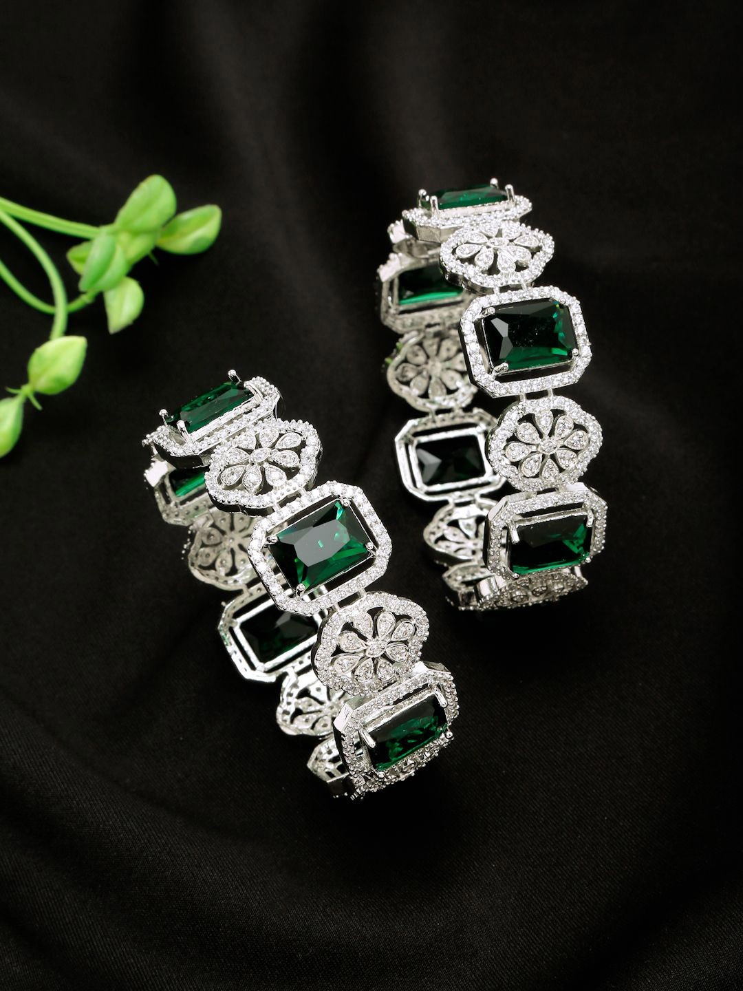 

Anouk Set Of 2 Silver-Plated AD-Studded Bangles, Green