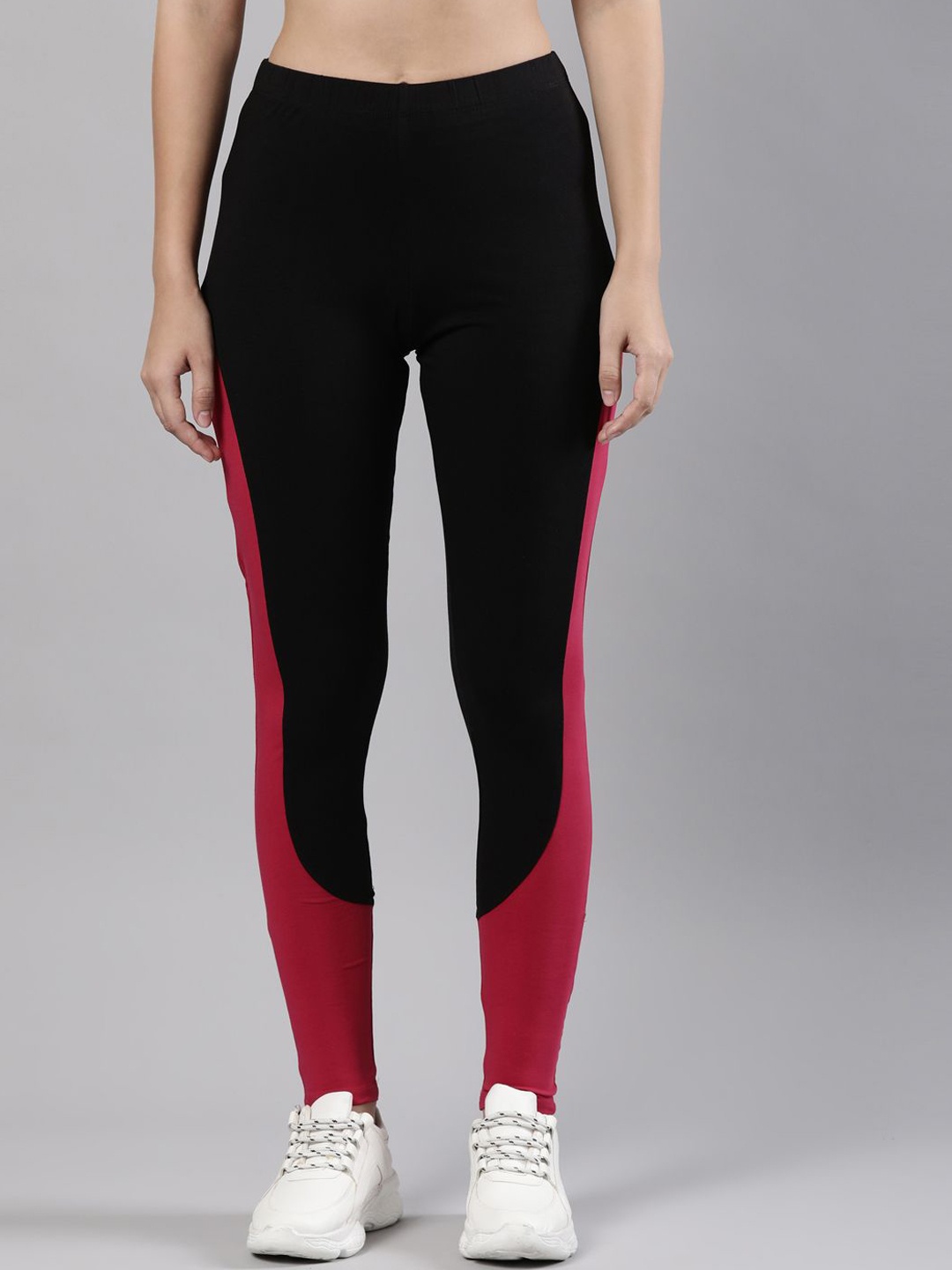 

Femmora Women Colourblocked Ankle Length Sports Tights, Black