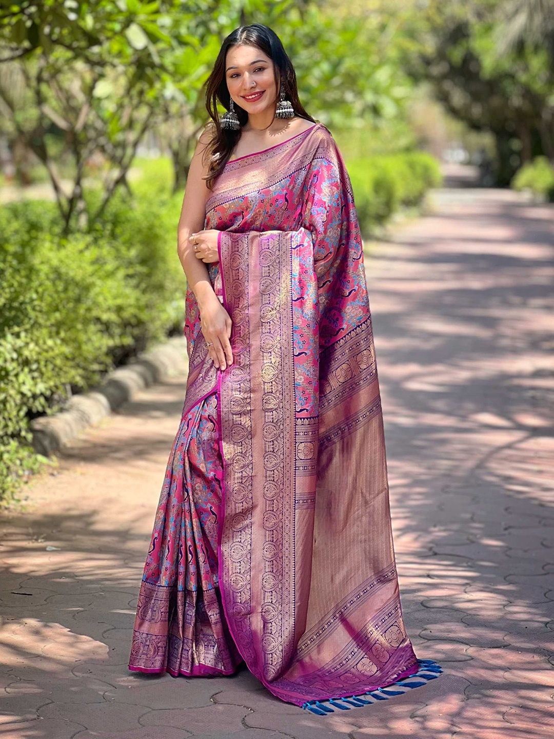 

Mitera Woven Design Zari Silk Blend Banarasi Saree, Pink